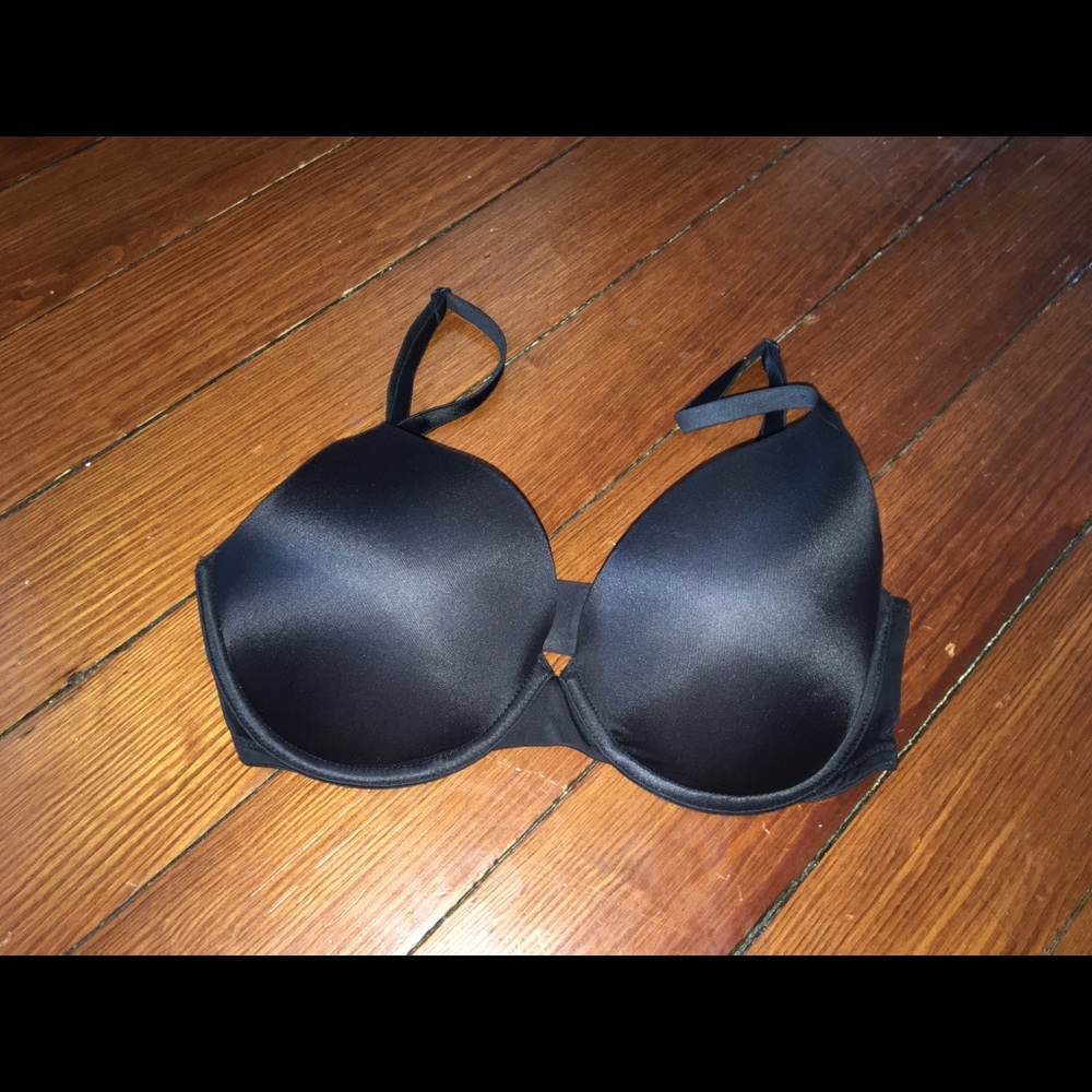 Victoria secret 32DD